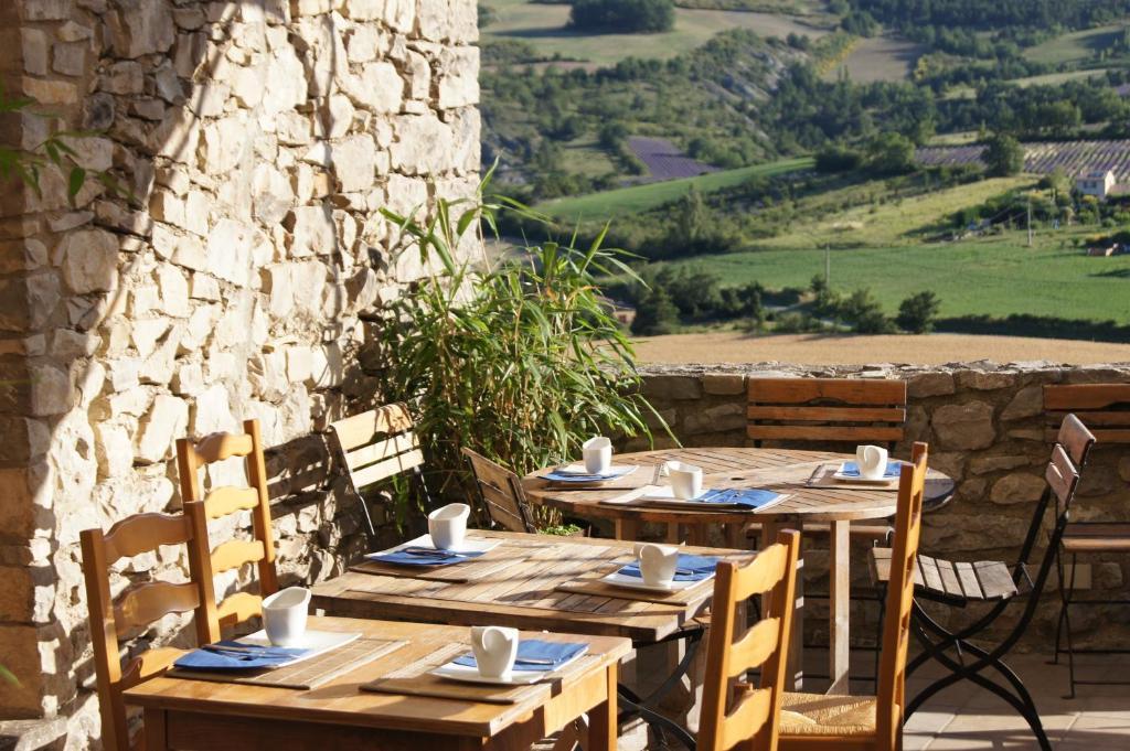 La Claveliere Hotell Saint-Auban-sur-lʼOuvèze Eksteriør bilde